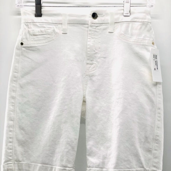 27. NWT Jen 7 White Bermuda Short Size 0 - Picture 3 of 5